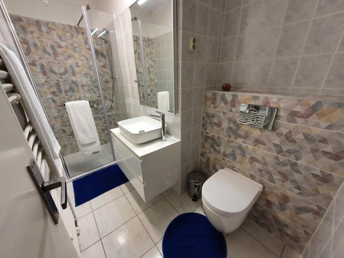 Apartmani Alta Krk Town Kültér fotó